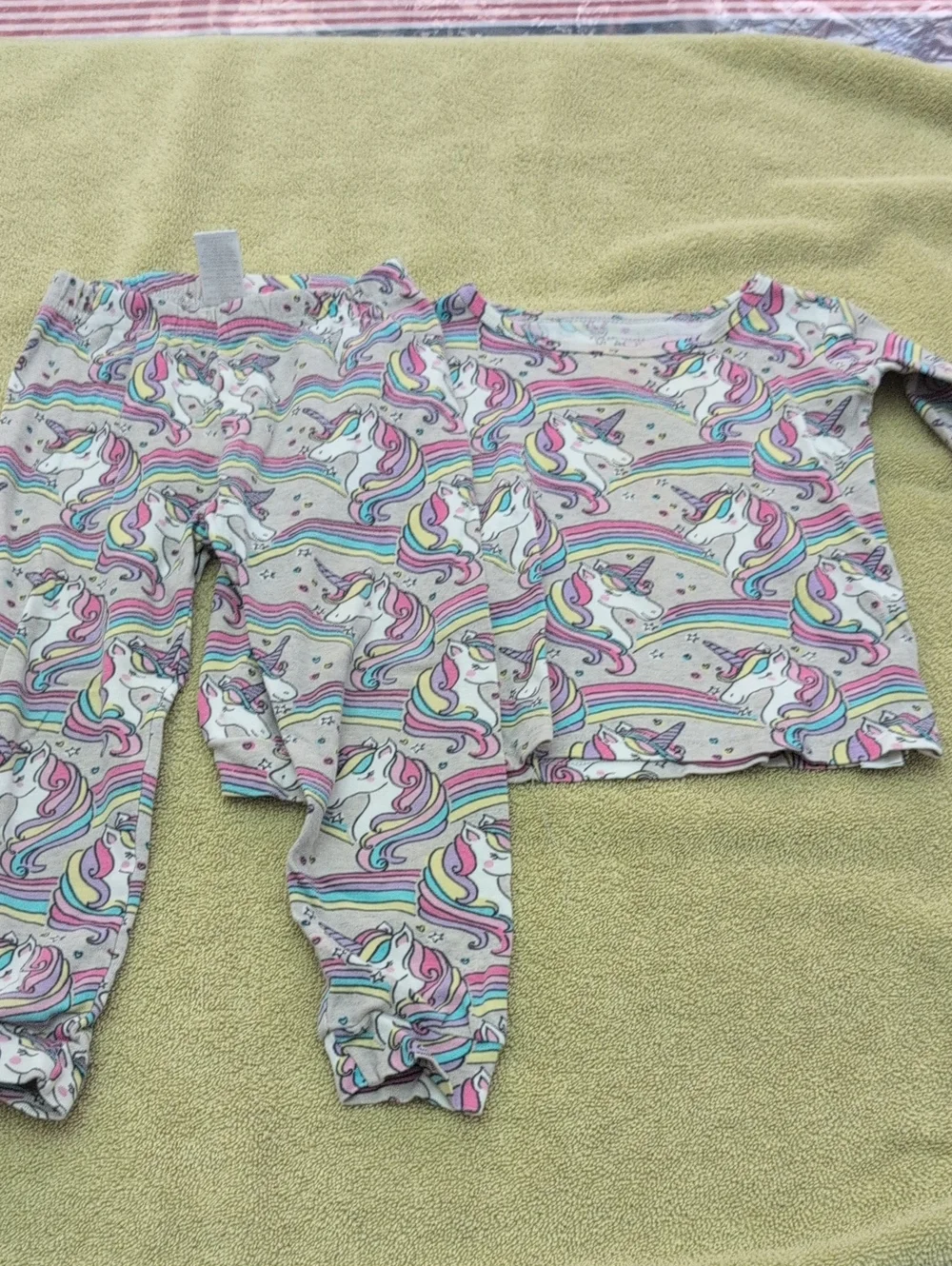 Girls' Unicorn Rainbow Pajama Set - Pastel Pink & White